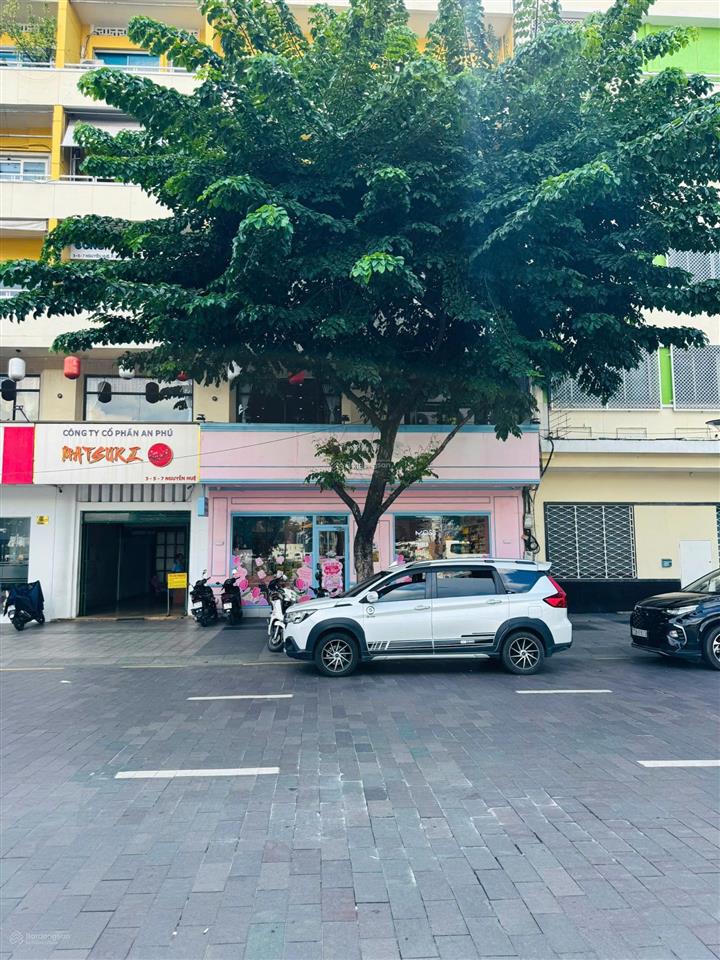 Mặt tiền 10m nguyễn huệ kinh doanh đa ngành nghề quận 1