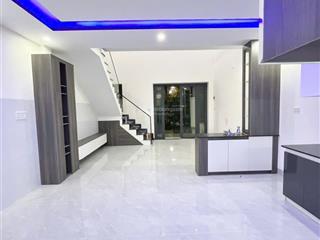 Tôi chuyển công tác cần bán nhà tân phú hẻm 1 trục gần lê trọng tấn diện tích 42m2 giá chỉ 3,7 tỷ