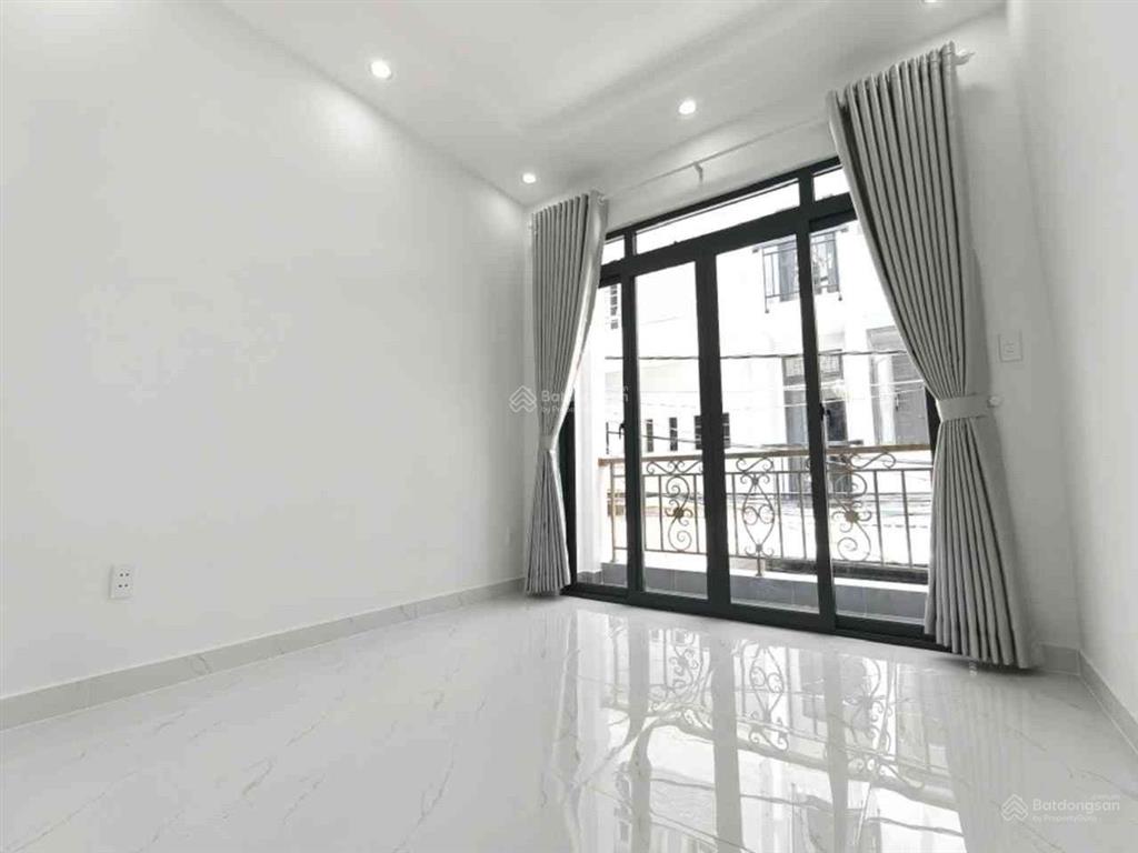 Chủ bán gấp nhà mới đẹp 2 tầng phú thọ hòa, tân phú