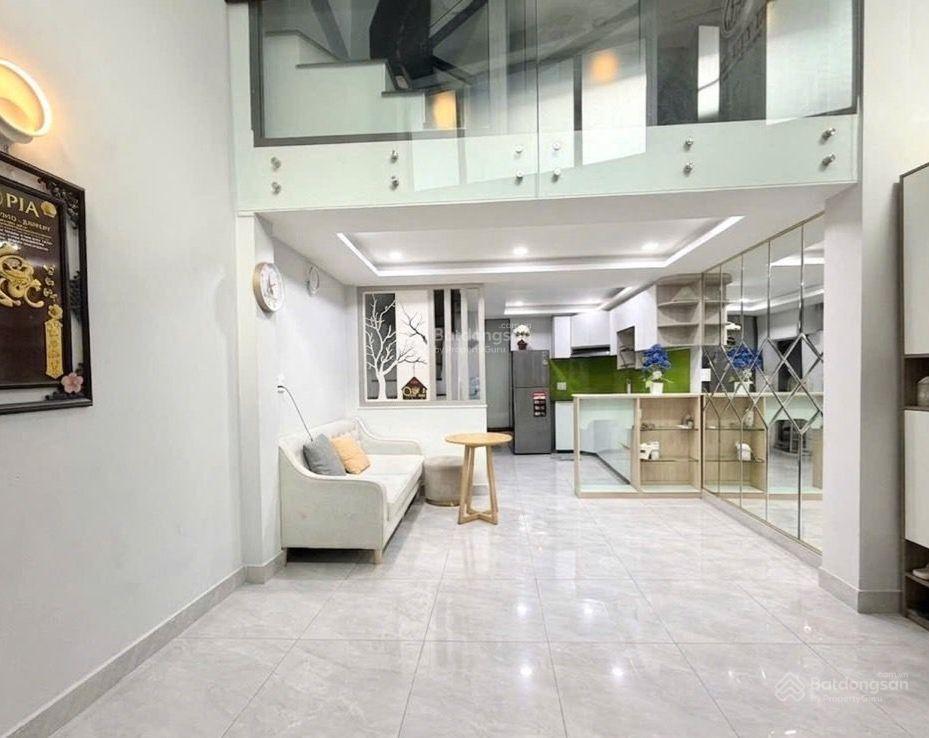 Bán gấp nhà đường hoàng văn thụ, ngã tư bảy hiền, 6x14m, chỉ 7 tỷ hơn