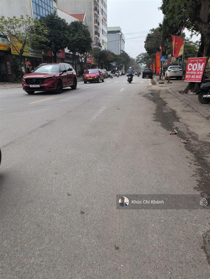 Bán nhà cầu diễn pl 2 ô tô tránh, gara ô tô, thang máy, view vườn hoa nhà mới full nt, 58m 7t 18 tỷ