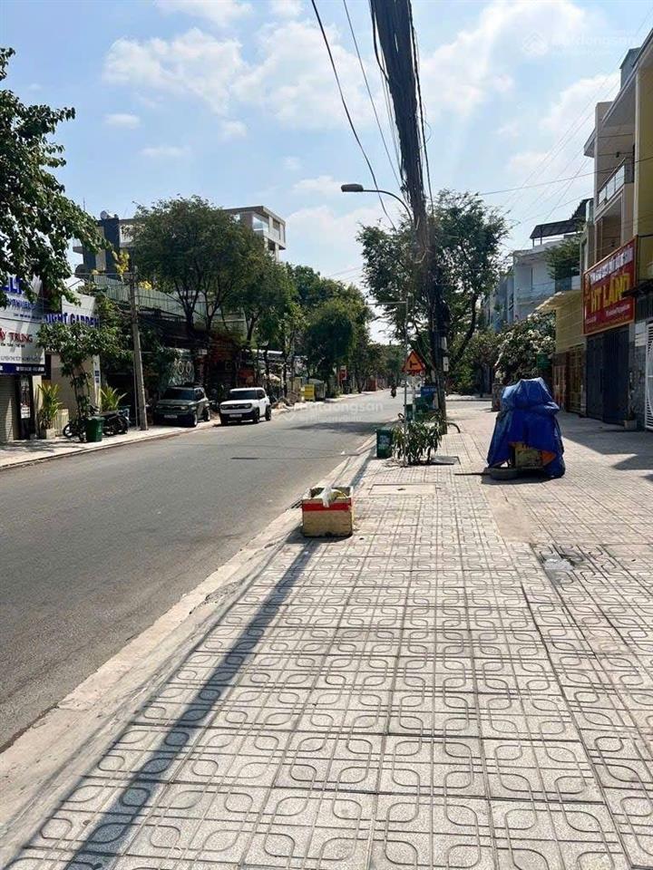 Dt133 biệt thự sân vườn ngang 8.2m, mt đường số 12, tam bình thông ql13, thủ đức, 167m, 1x tỷ tl