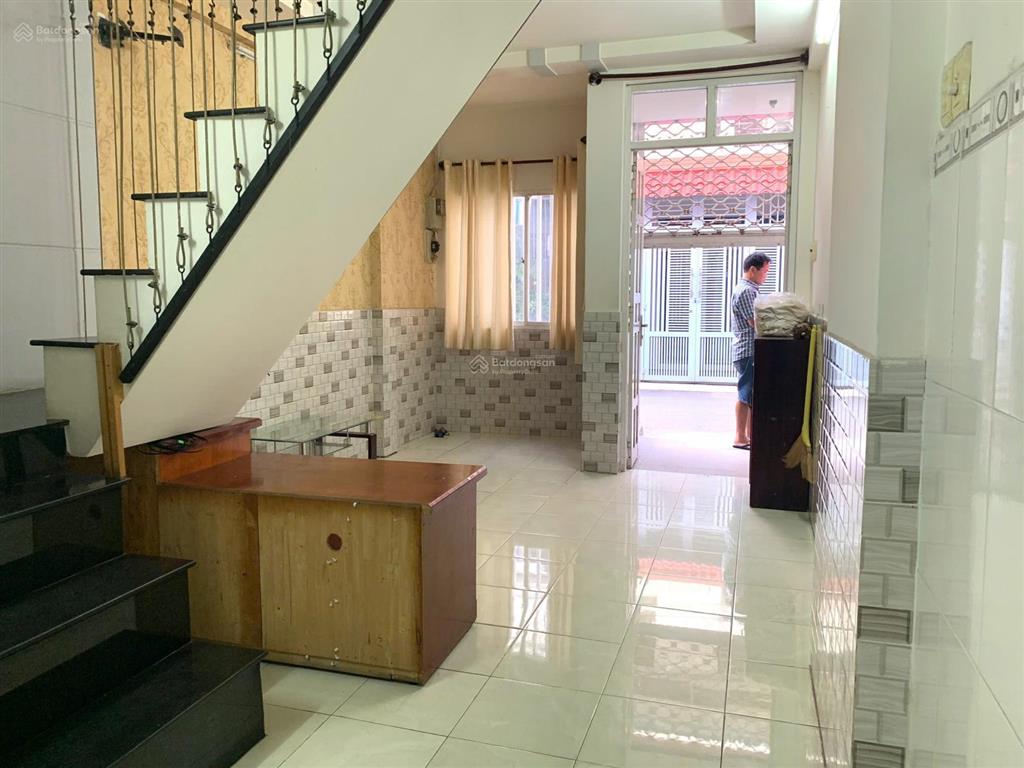 Cho thuê nhà riêng hẻm 439, nguyễn văn khối (3,5 m x 11 m) 7tr5 hẻm đẹp  xe hơi