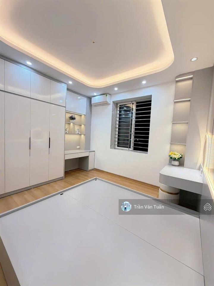 Bán ch chung cư tòa b10a  kđt nam trung yên, nguyễn chánh, 65m 2pn + 2wc, full nội thất, giá 6 tỷ