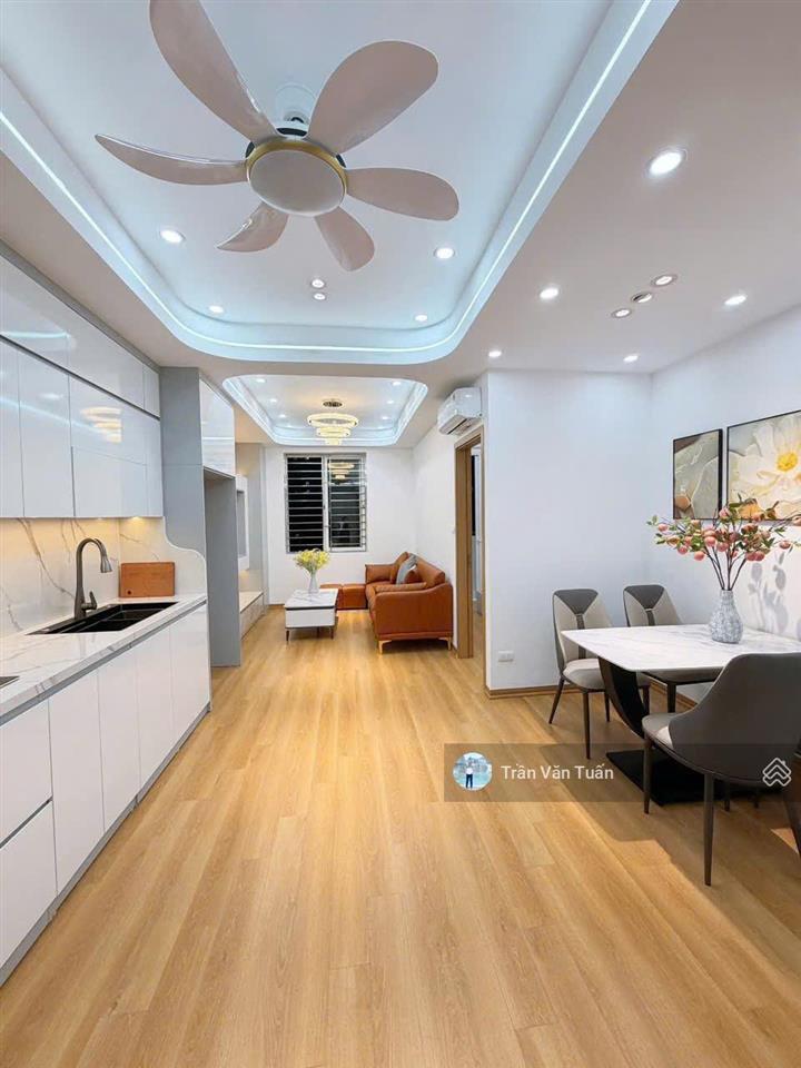 Bán ch chung cư tòa b10a  kđt nam trung yên, nguyễn chánh, 65m 2pn + 2wc, full nội thất, giá 6 tỷ