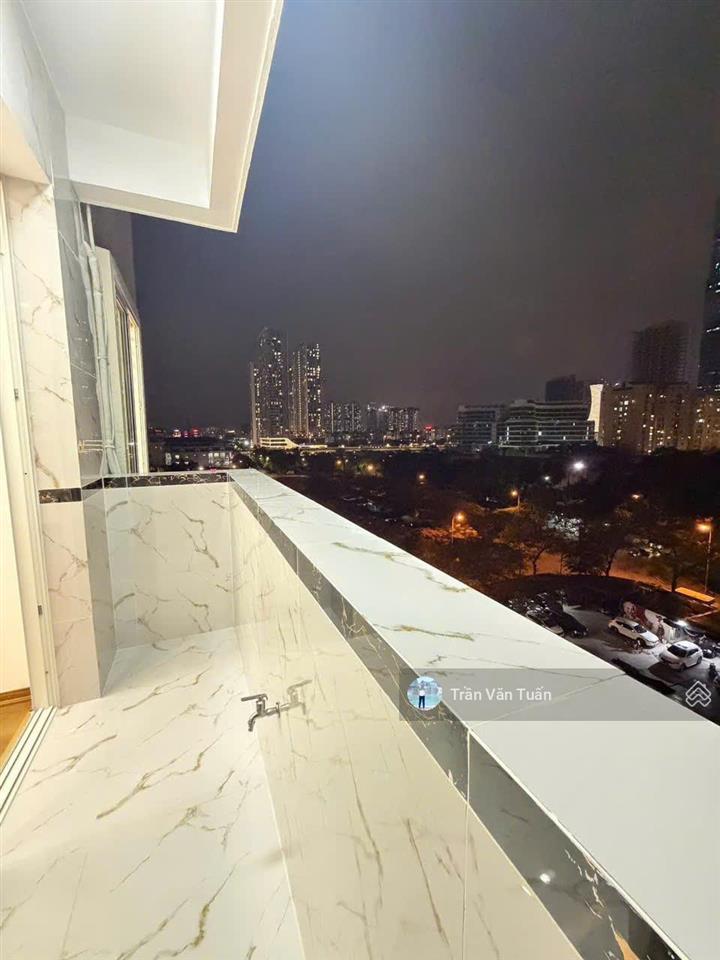 Bán ch chung cư tòa b10a  kđt nam trung yên, nguyễn chánh, 65m 2pn + 2wc, full nội thất, giá 6 tỷ