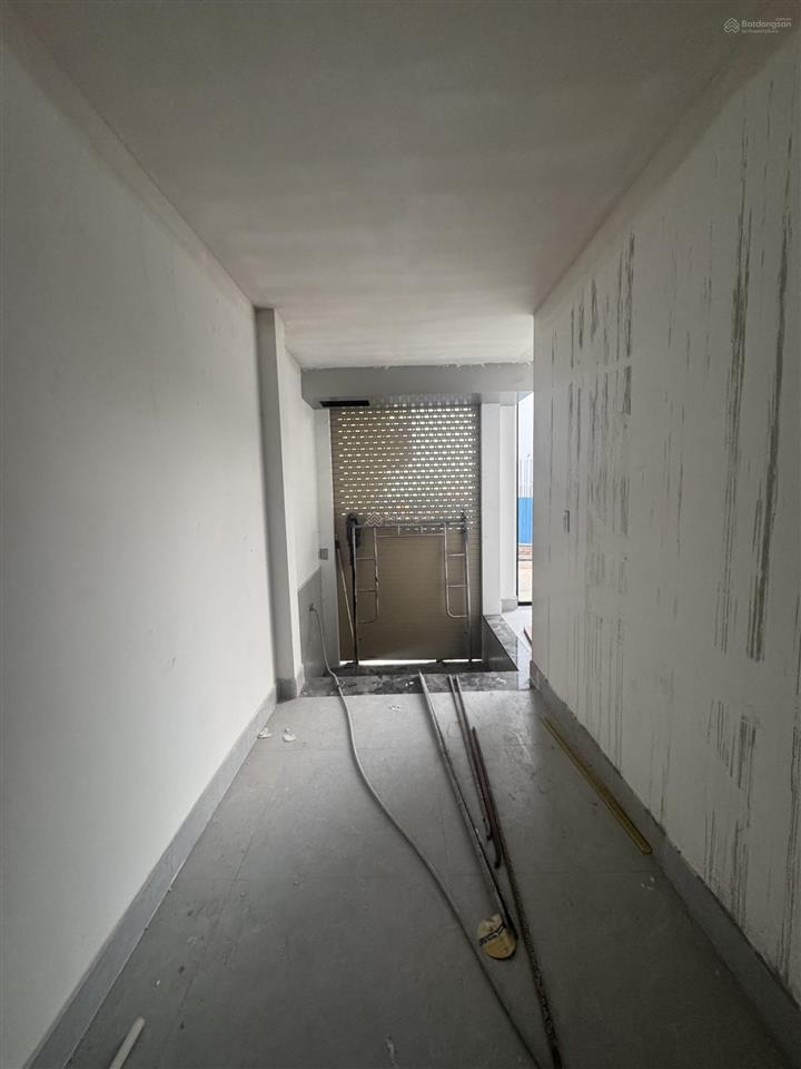 Cho thuê building 7 lầu góc 2mt nguyễn văn kỉnh,p.tml, tthc quận 2  ngay sát tttc thủ thiêm