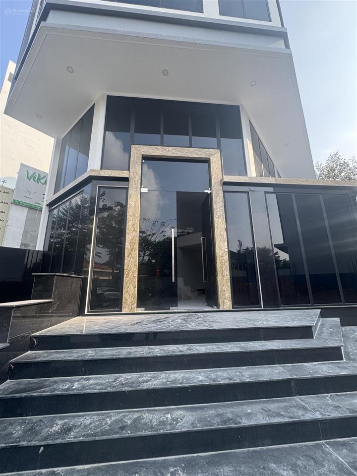 Cho thuê building 7 lầu góc 2mt nguyễn văn kỉnh,p.tml, tthc quận 2  ngay sát tttc thủ thiêm