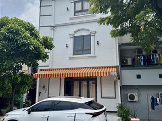 Bán nhà 5tỷ trệt+2 lầu ,dt 38m2 sàn , sổ cá nhân, gần cầu tân thuận 2 và nguyễn văn linh, quận 7