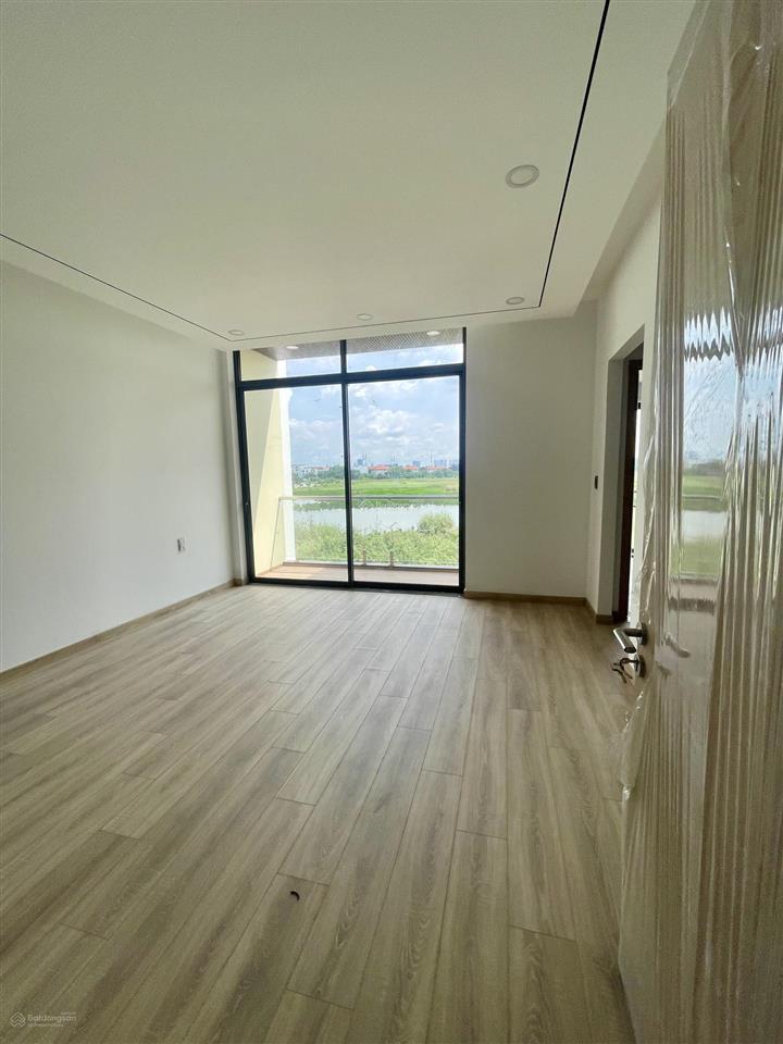 Bán nhà mới xây 100% view trực diện cv hồ sinh thái,sổ cá nhân, mt nguyễn văn kỉnh,p.tml,tthc quận2