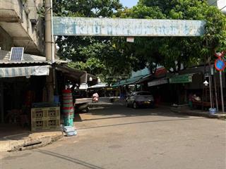 Nhà mặt tiền khu chợ hoa đầm sen