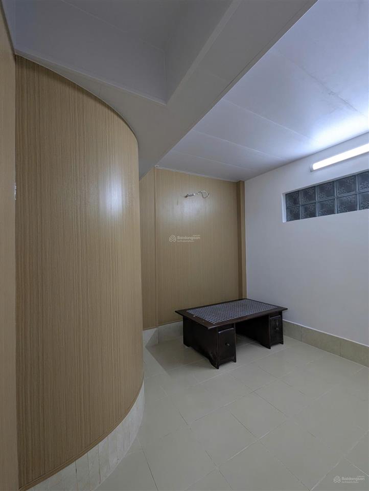 Chính chủ cần bán căn hộ tầng trệt  chung cư cây mai quận 11