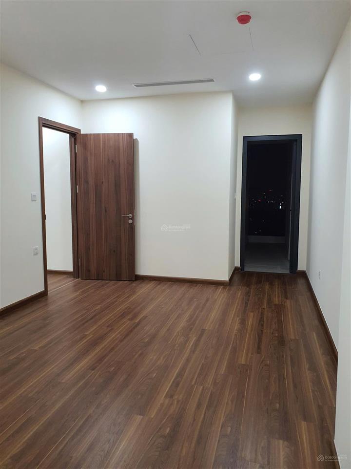 Hiếm! golden park cho thuê 17tr500/ tháng. căn hộ 3pn 2wc. nội thất cơ bản.  0329 085 ***