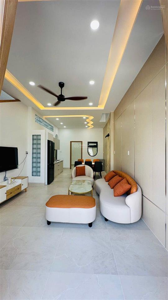 Nhà lầu 2 tầng mái đúc tại thôn thanh minh, xã diên lạc diên khánh