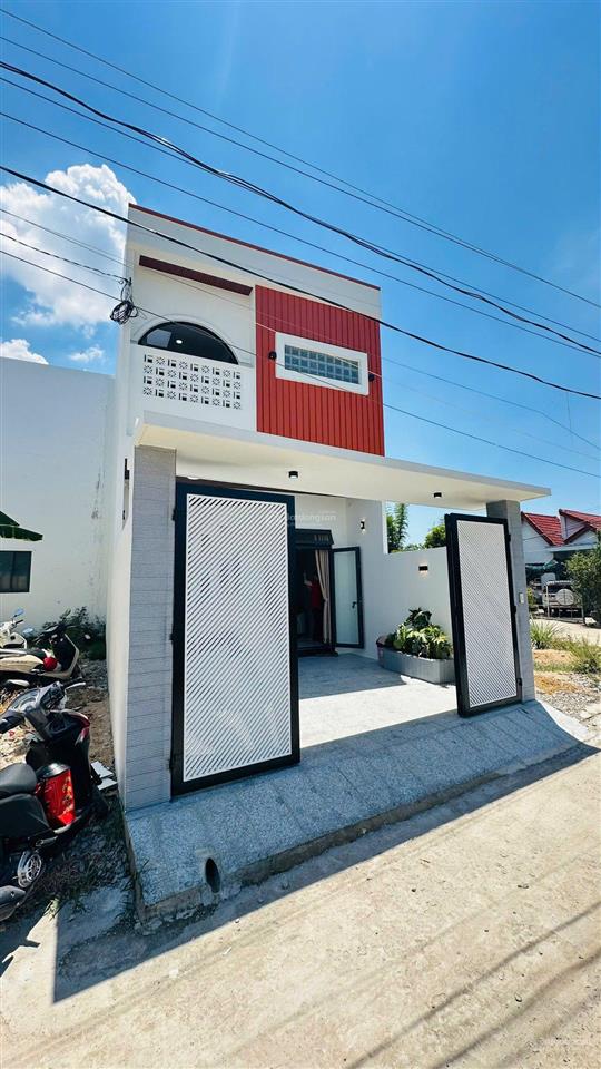 Nhà lầu 2 tầng mái đúc tại thôn thanh minh, xã diên lạc diên khánh