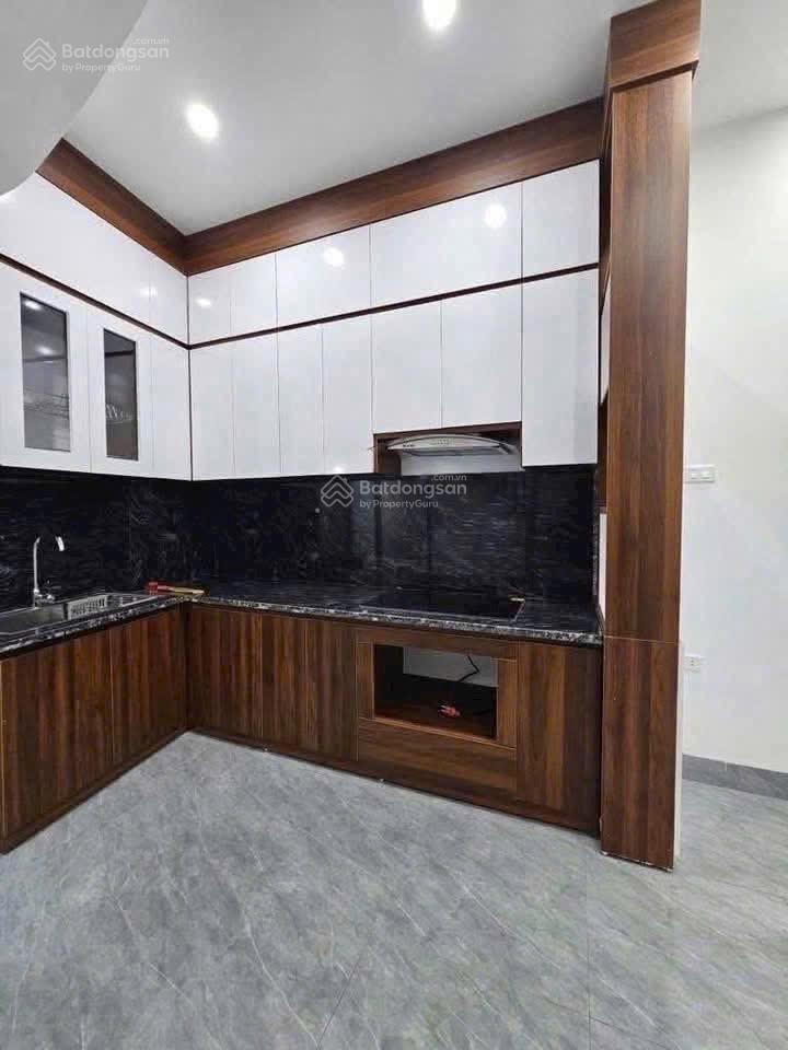 Bán nhà riêng tại ngọc thụy, 30 m2, 5 tầng mới xây, đẹp