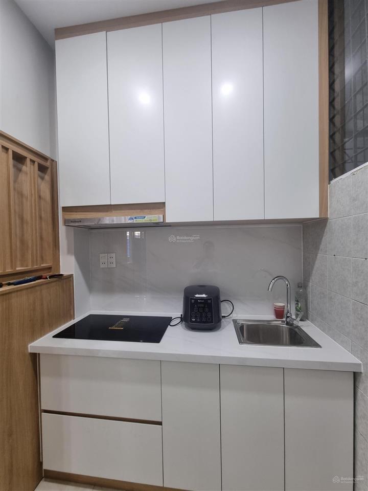 Cho thuê căn hộ chung cư 43 hvh, căn góc , thoáng mát