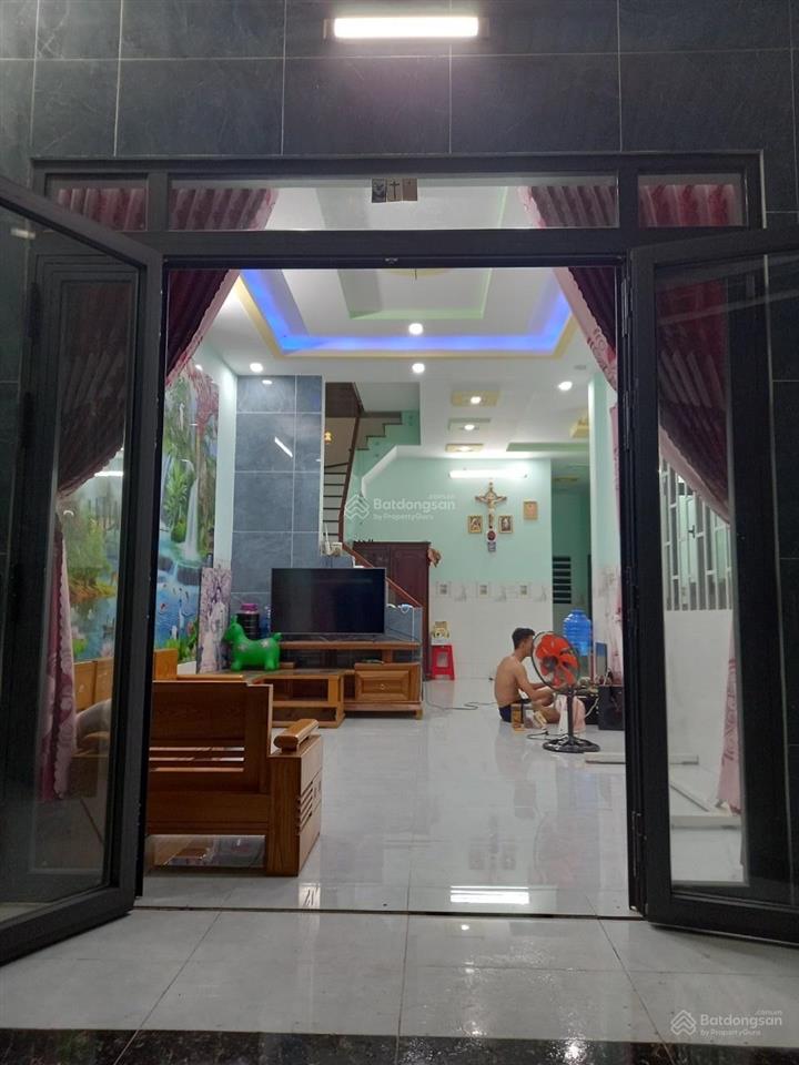 Bán nhà, mặt tiền đường nhựa, 3pn, diện tích 259m², có 150m² thổ cư tại vĩnh tân, bình dương
