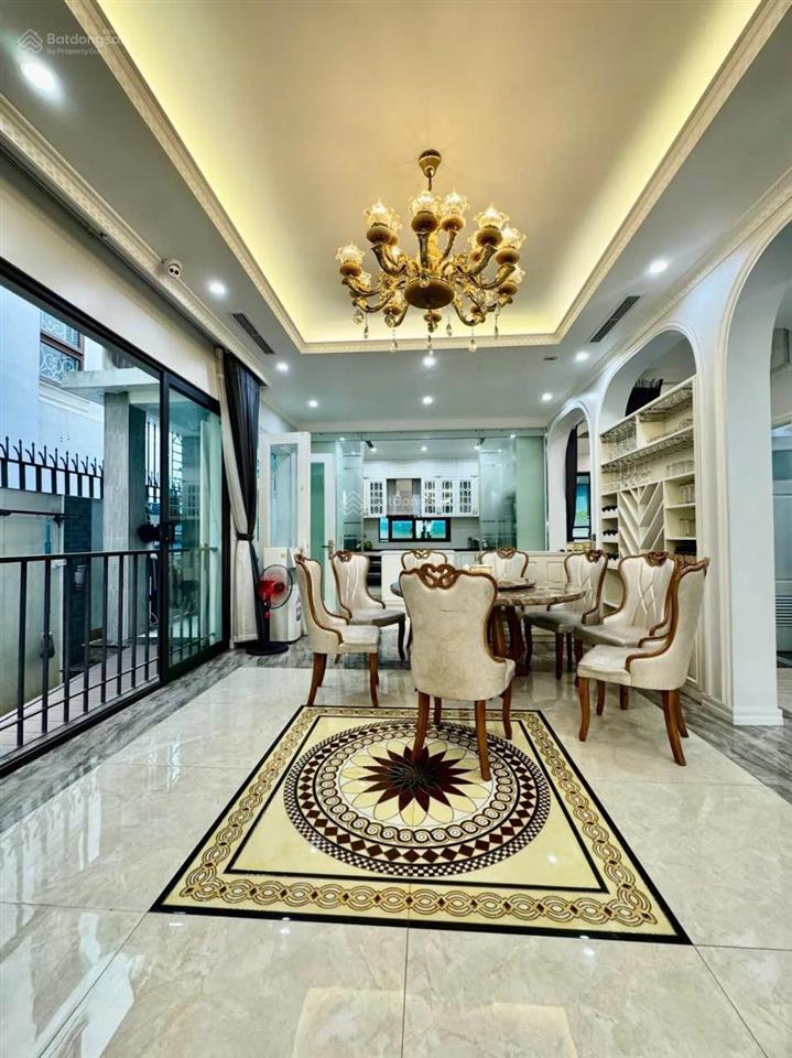 Chủ ngộp bank  giảm sốc 2 tỷ  biệt thự kđt xa la  đường đôi  vị trí siêu đẹp  dt225m/4 tầng