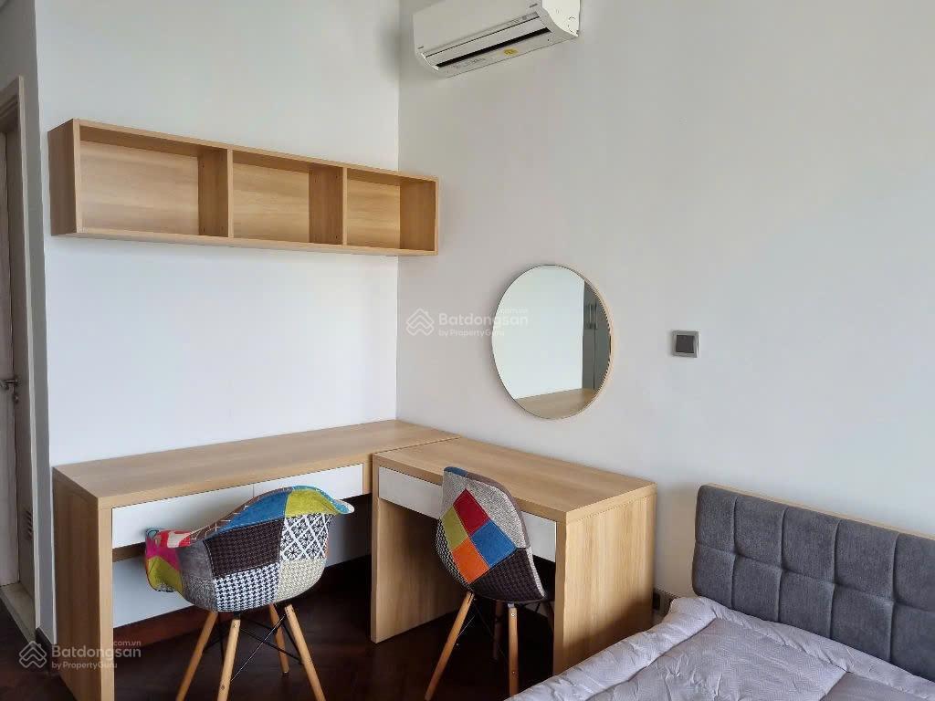 Midtown phú mỹ hưng 2pn đẹp, full nt, giá tốt 23tr