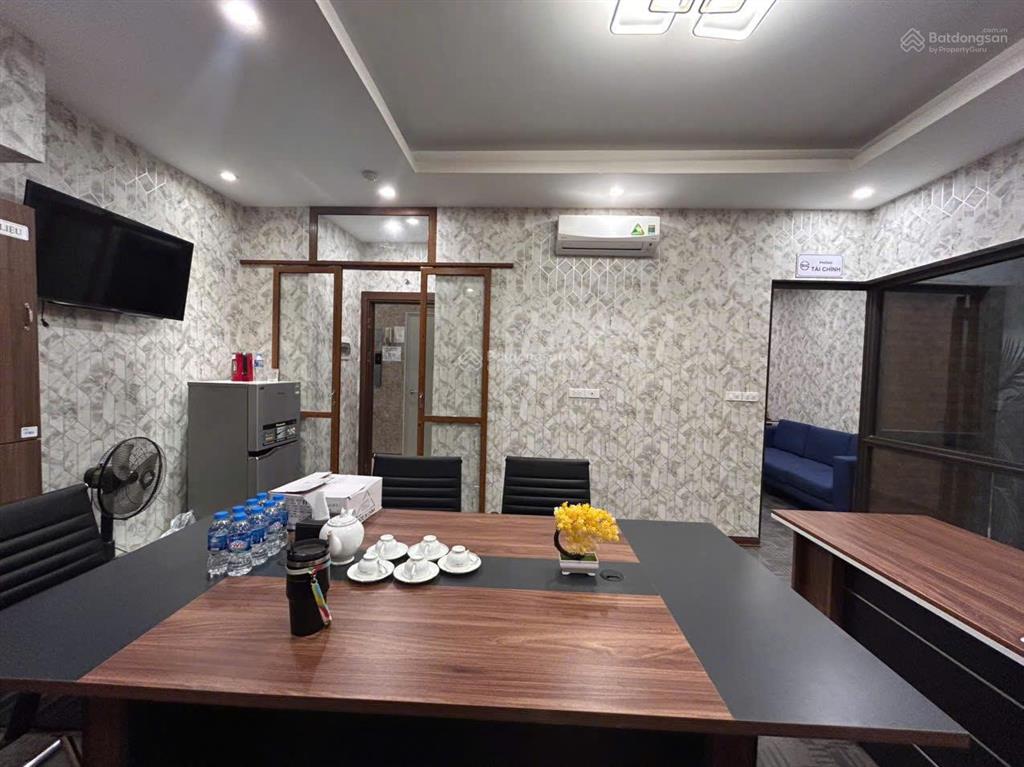 Văn phòng full nội thất cầu giấy 45m chỉ 15 triệu/tháng setup sẵn, vào là làm!