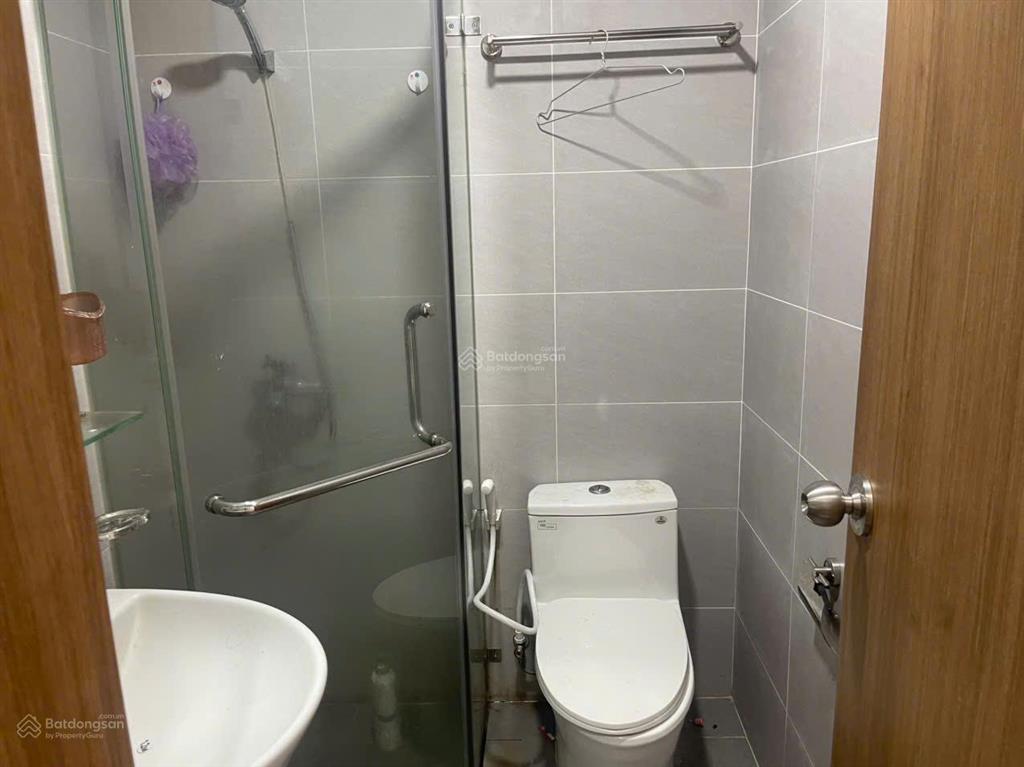 Cần bán căn 2pn2wc bcons plaza  giá 2 tỷ 3  view hồ bơi đắt giá