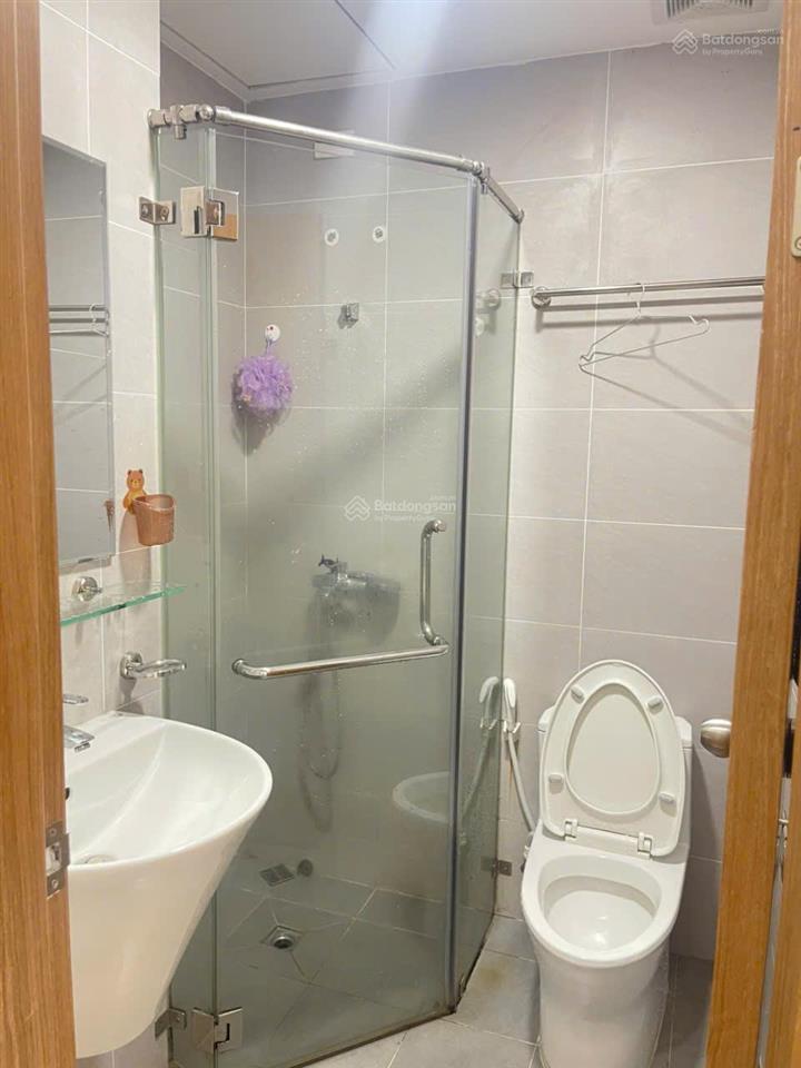 Cần bán căn 2pn2wc bcons plaza  giá 2 tỷ 3  view hồ bơi đắt giá