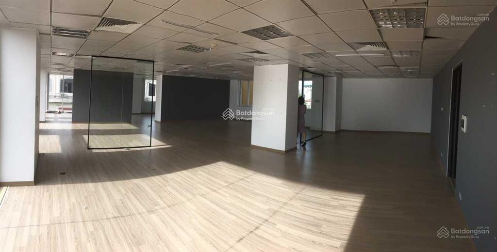 Cho thuê văn phòng hạng b 40m2 mặt phố cát linh đống đa