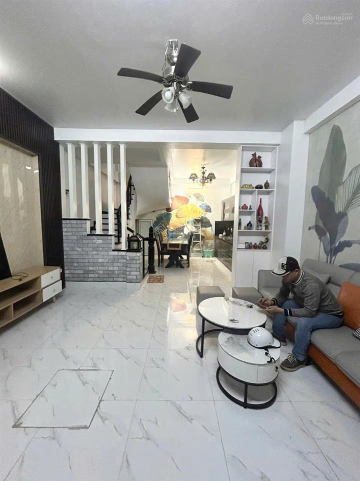 Bán nhà phạm hùng 46m2 4 tầng 9.9 tỷ lô góc 2 thoáng, ô tô vào nhà, gần keangnam