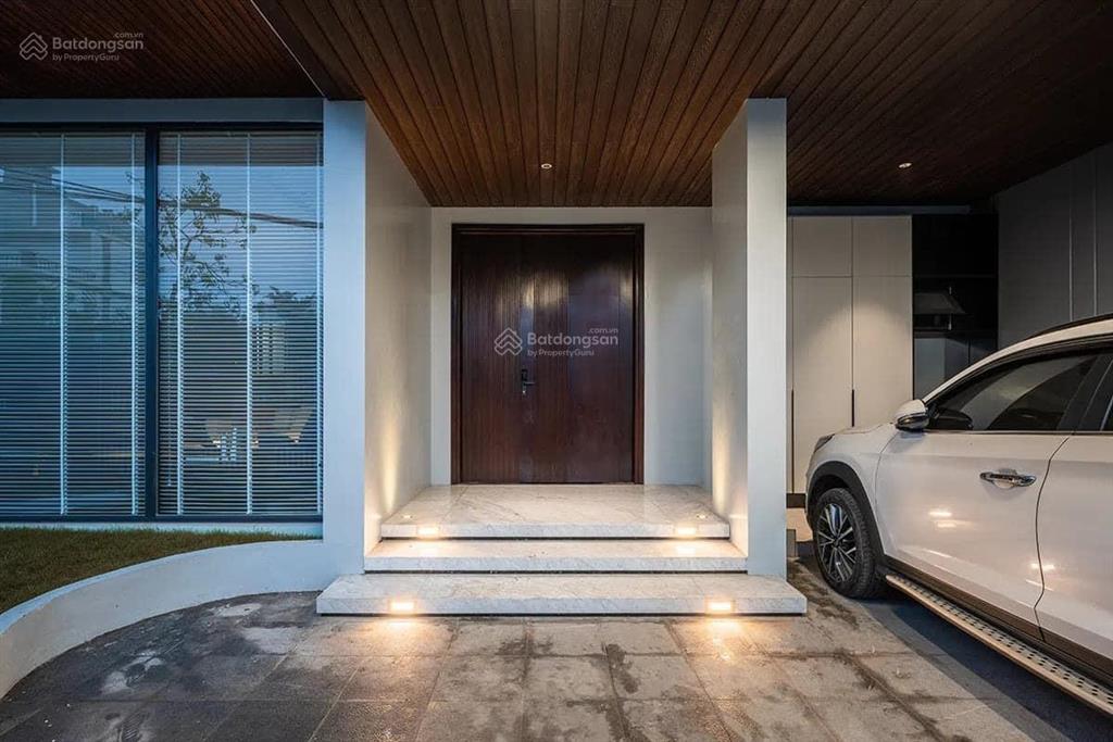Bán nhà tây hồ lô góc, thang máy, hiện đại, ngõ ô tô, hàng xóm quan chức, ceo