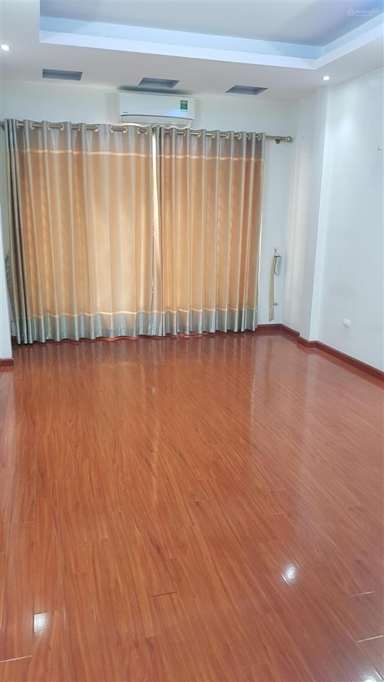 Cho thuê nhà riêng 11 triệu, 60m2, 4pn, 4wc tại số nhà 11 ngõ 270, hoàng mai, hà nội