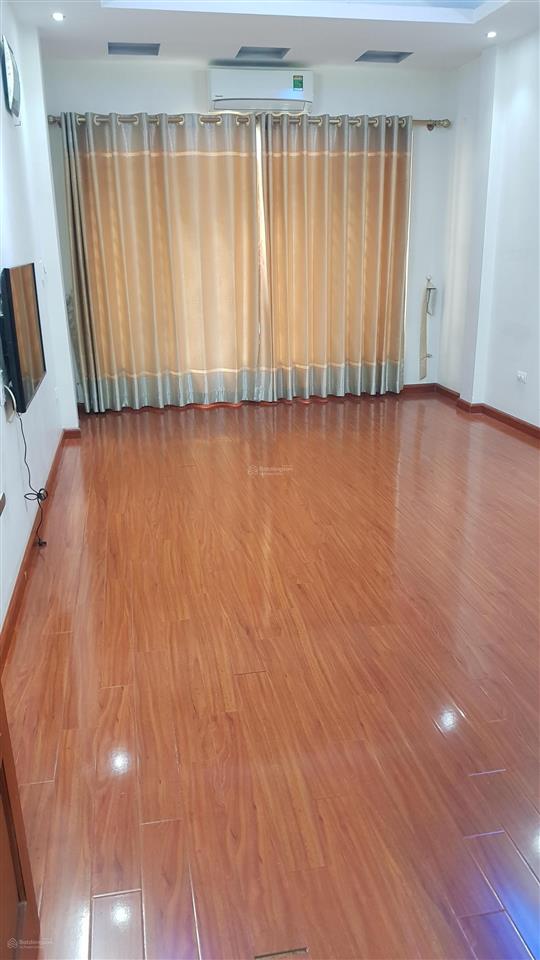Cho thuê nhà riêng 11 triệu, 60m2, 4pn, 4wc tại số nhà 11 ngõ 270, hoàng mai, hà nội
