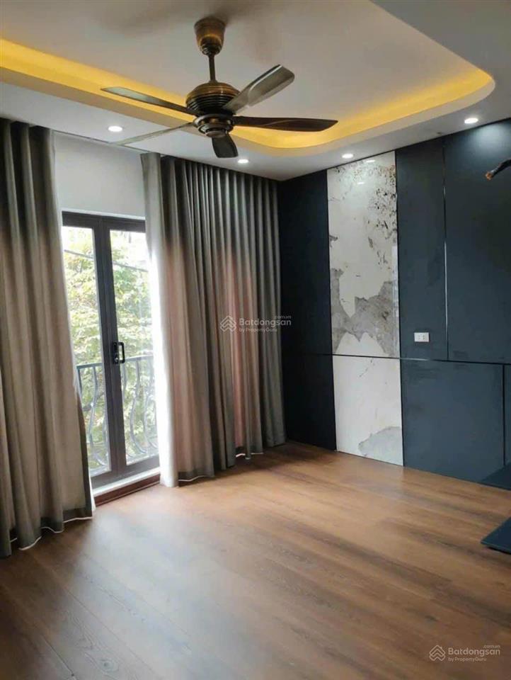 Bán nhà đẹp lê quang đạo 46m2 4 tầng 9.85 tỷ lô góc 2 thoáng, ô tô vào nhà, gần svđ