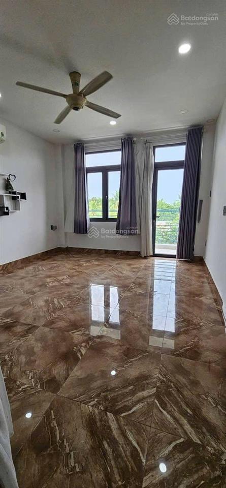 Bán nhà giá 3 tỷ 500tr hxh 6m ở đ.nguyễn văn tăng, p.long phước, 56m2, 5pn, 3wc,shr
