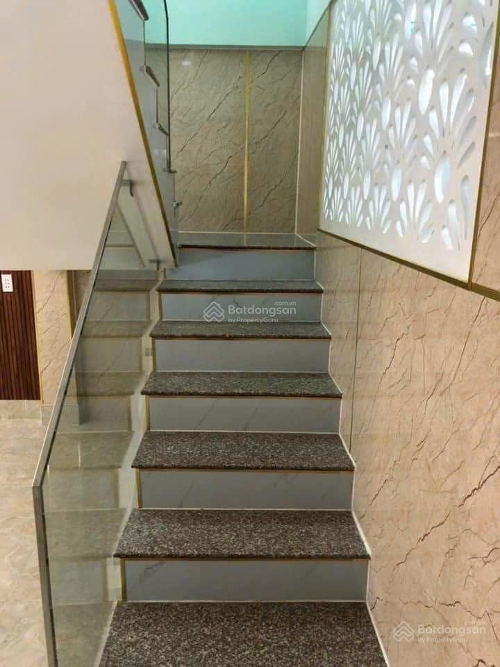 Bán nhà giá 2tỷ 390tr hxh 8m ở đ.lê văn việt, p.tăng nhơn phú a, q.9, 56m2, 3pn, 3wc,shr