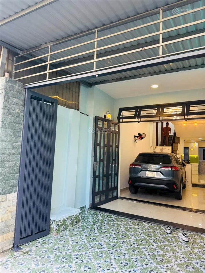 Cần bán nhà giá 2tỷ690 hxh 6m đ.võ văn ngân, p.linh chiểu,thủ đức65,6m2,shr
