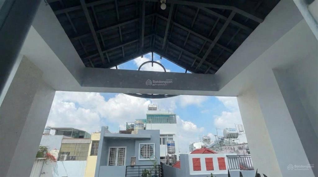 Bán nhà giá 2tỷ290 hxh 6m đ.võ văn hát, p.long trường, q.9,43,7m2,shr