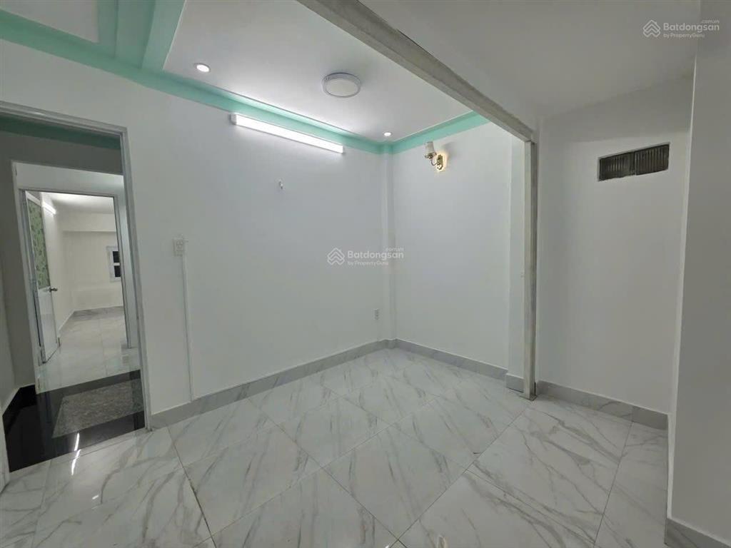 Bán nhà giá 2tỷ390 hxh 6m đ.lê văn chí, p.linh trung,thủ đức,43m²,shr