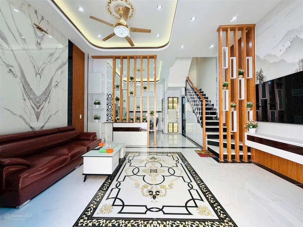 Bán nhà giá 2tỷ600 hxh 5m đ.nguyễn duy trinh, p.long trường, q.9,50m2,shr