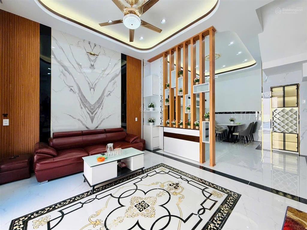 Bán nhà giá 2tỷ600 hxh 5m đ.nguyễn duy trinh, p.long trường, q.9,50m2,shr