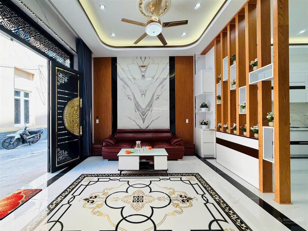 Bán nhà giá 2tỷ600 hxh 5m đ.nguyễn duy trinh, p.long trường, q.9,50m2,shr