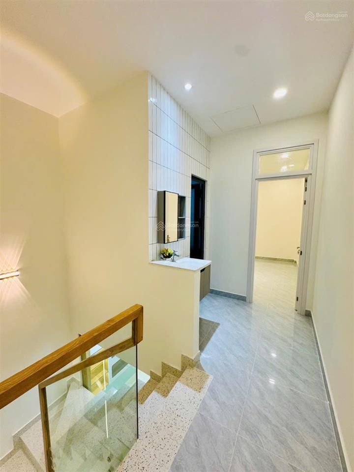 Bán nhà 2 tỷ 560tr đ. minh phụng, p. bình thới, hxh 6m, shr