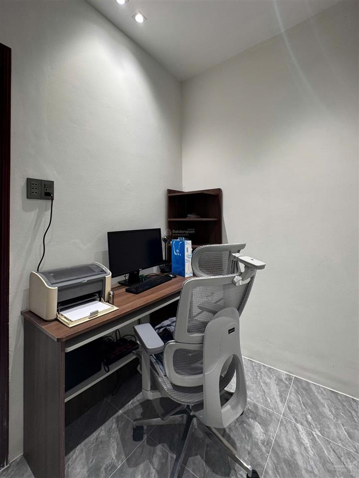 Bán gấp căn hộ hưng phú 2pn full nội thất cao cấp, dọn vào ở ngay giá tốt nhất khu vực chỉ 1.7 tỷ