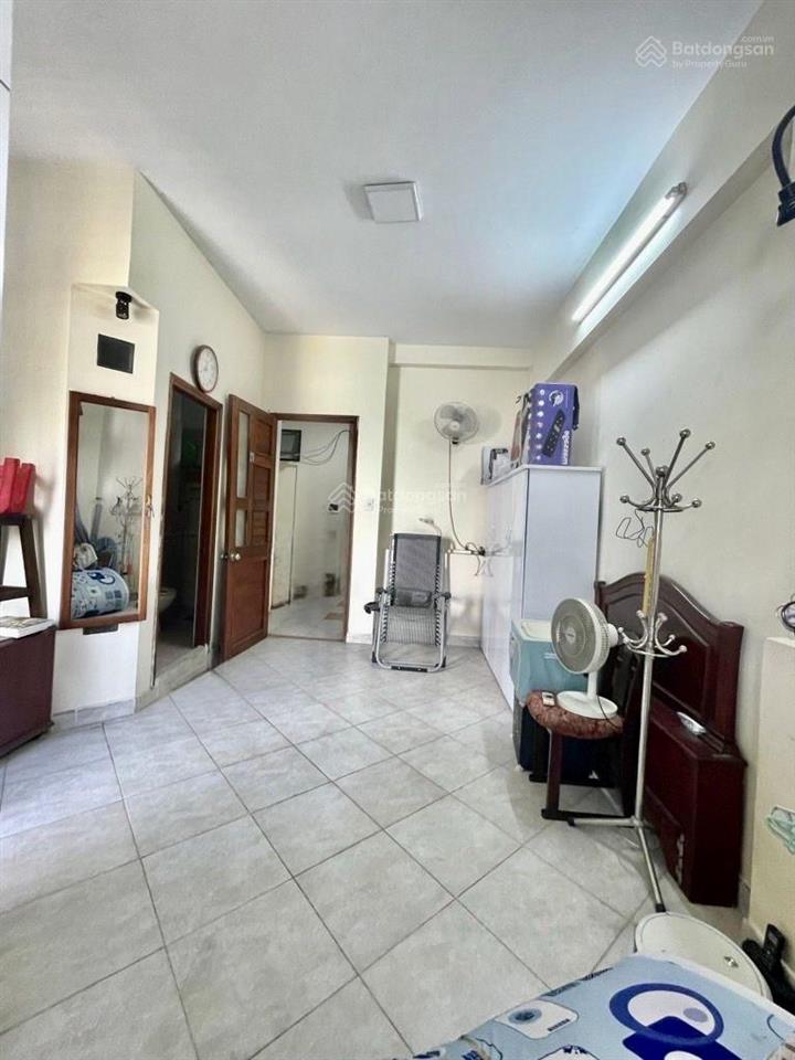 Bán nhà quận 3 cũ, tương lai ra mt giá trị bđs tăng cao, hẻm 5.5m đẹp.  61 m2 , p.bàn cờ, 12,9 tỷ