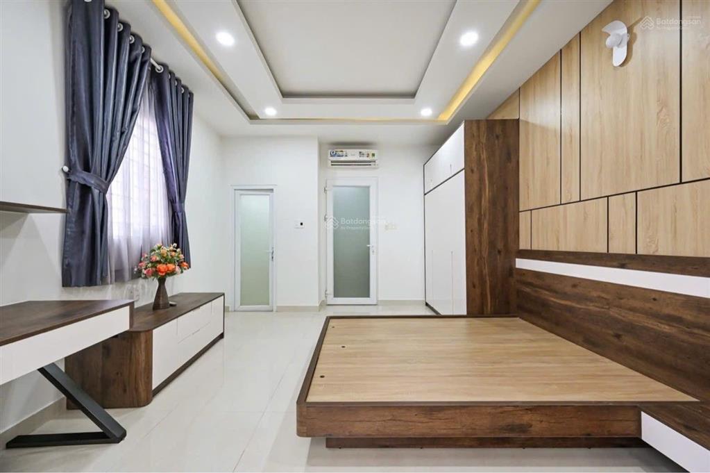Bán nhà hẻm ôtô đậu cửa, 3 tầng lê hồng phong ,3 pn master. 46m2  chỉ 9,2 tỷ p.vườn lài