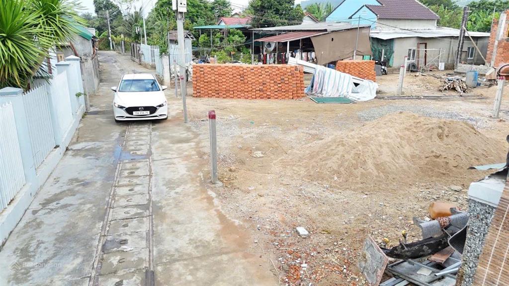 Đất dân cắt 2 lô đất thổ cư diên lạc, khánh hòa.