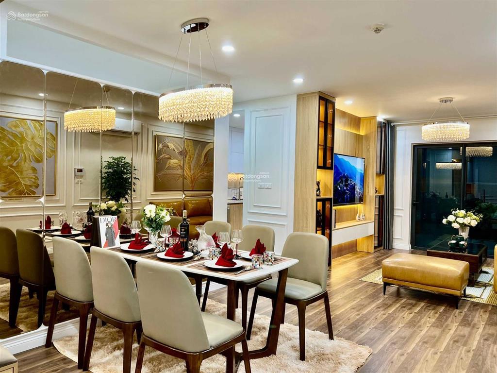 Bán căn hộ 3 ngủ imperia garden, dt 98m2, full đồ, view cực thoáng/ giá 9.999 triệu đồng