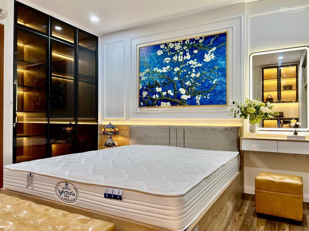 Bán căn hộ 3 ngủ imperia garden, dt 98m2, full đồ, view cực thoáng/ giá 9.999 triệu đồng