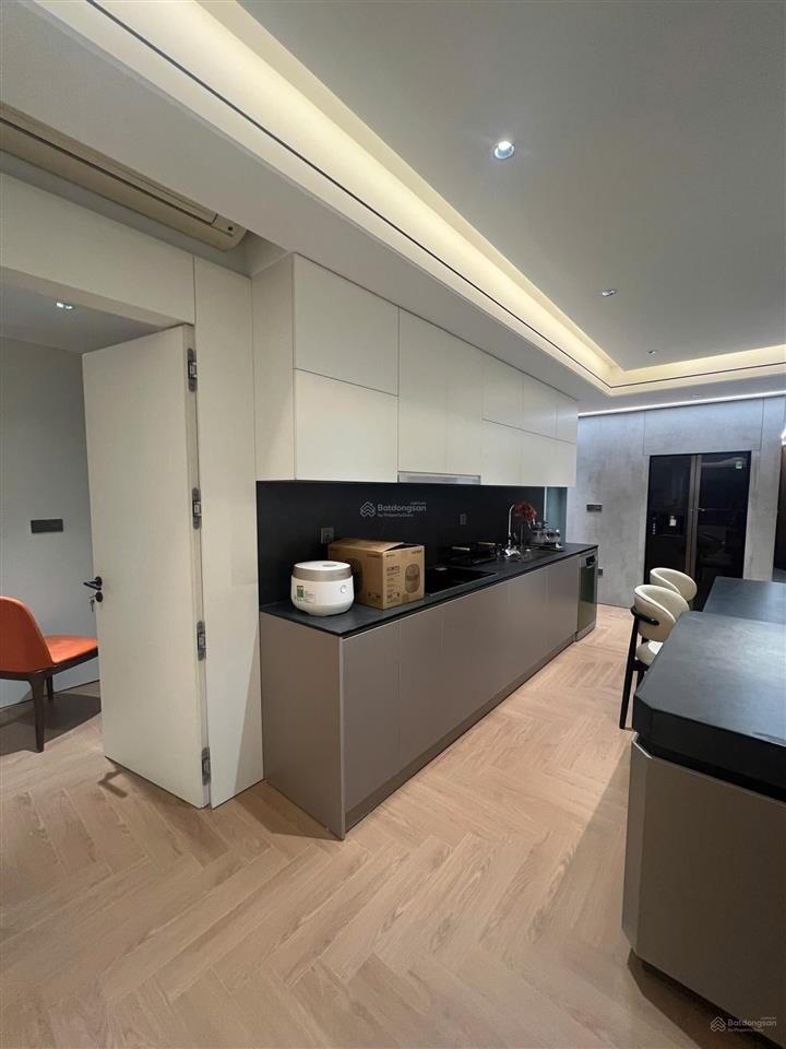Bán căn 2pn + 1, dt 114m2 đẹp tại mulberry lane  hàng đẹp có slot ô tô  full nội thất 7.4 tỷ