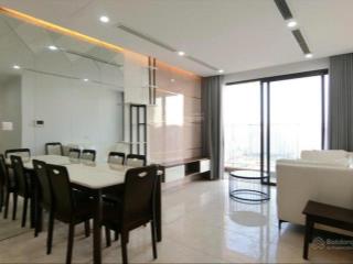 Hiếm! vinhomes d'capitale 76m2, 2 ngủ, đồ xịn, view thoáng, 8.3 tỷ